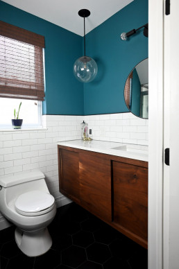 bathroom-remodel-hallway-view